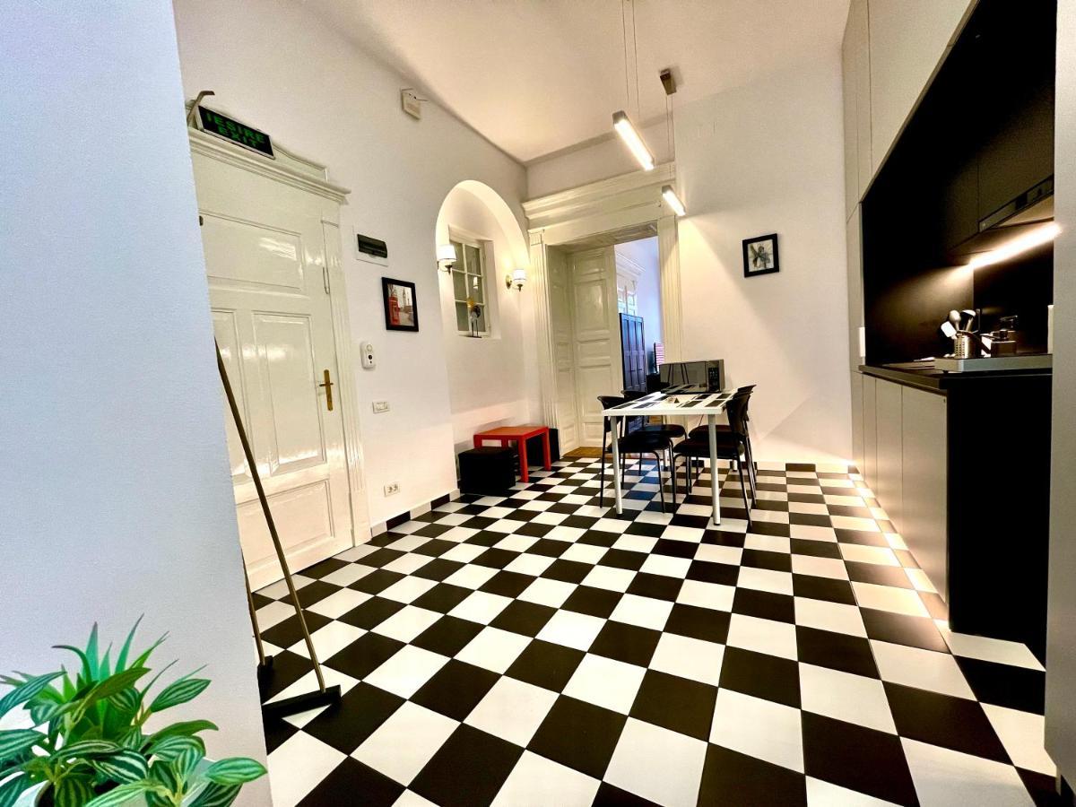 Grandeur Apartment Тимишоара Екстериор снимка