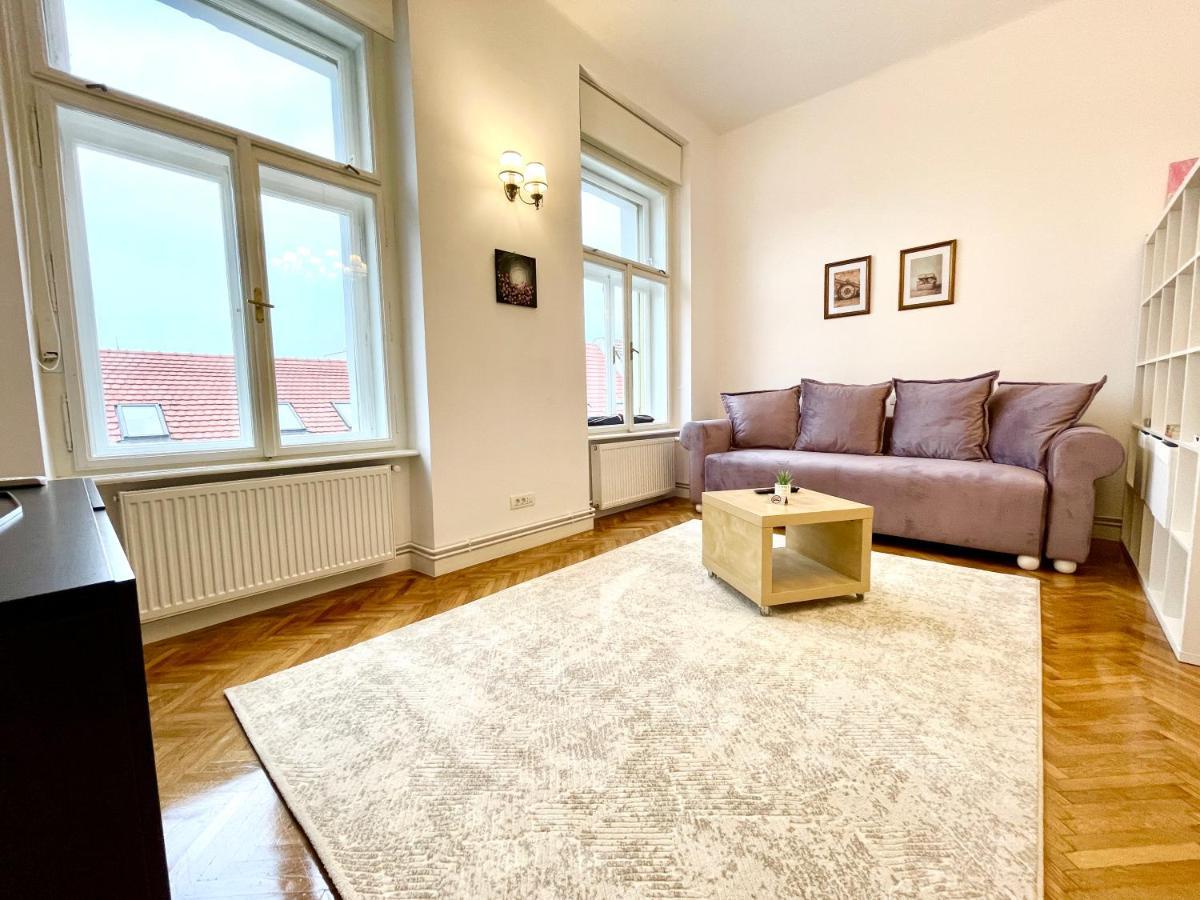 Grandeur Apartment Тимишоара Екстериор снимка