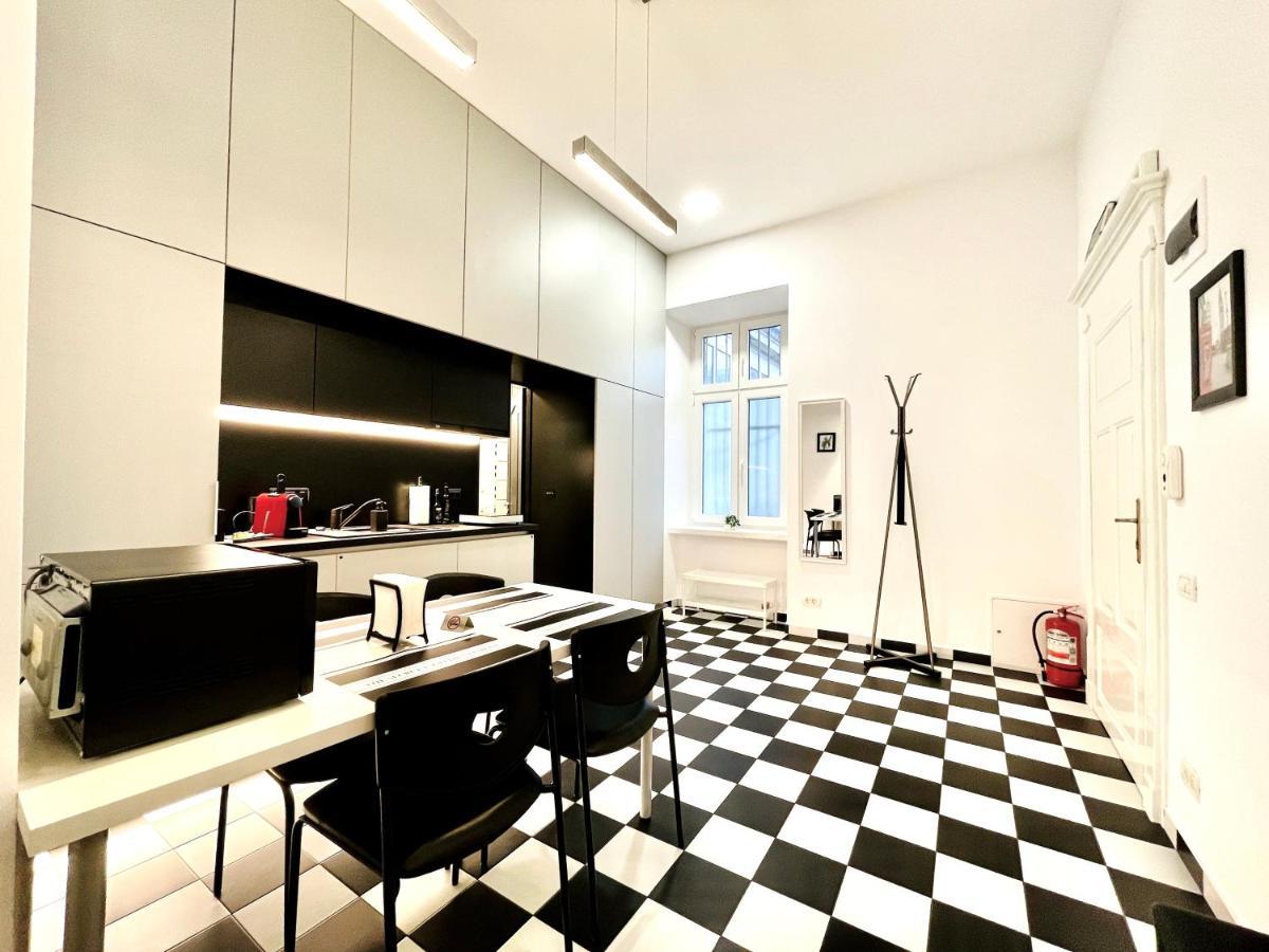 Grandeur Apartment Тимишоара Екстериор снимка