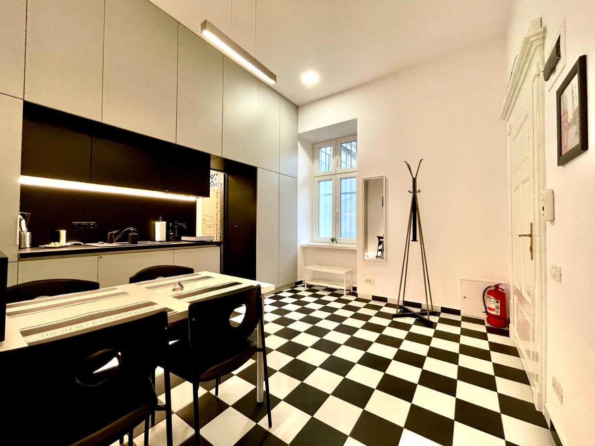 Grandeur Apartment Тимишоара Екстериор снимка